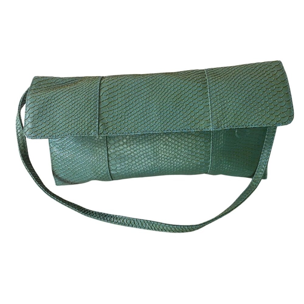 Jessica McClintock Faux Snakeskin Clutch Purse Magnetic Snap Shoulder Strap